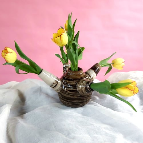 Image of Black and White Agateware Tulipiere