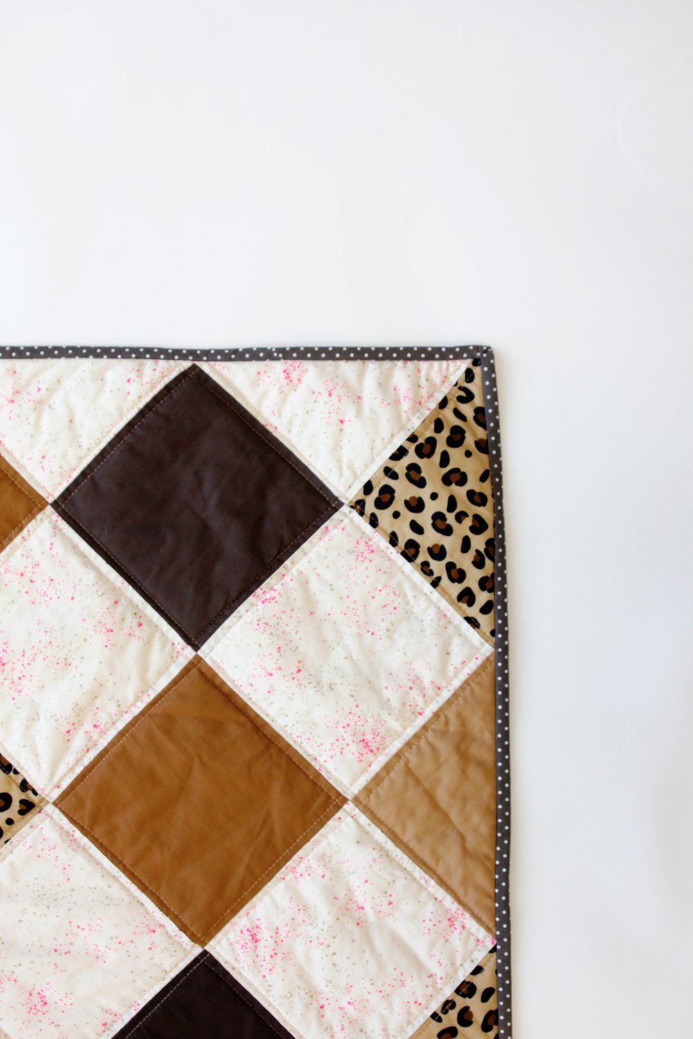 Image of The SILVIA quilt pattern PDF
