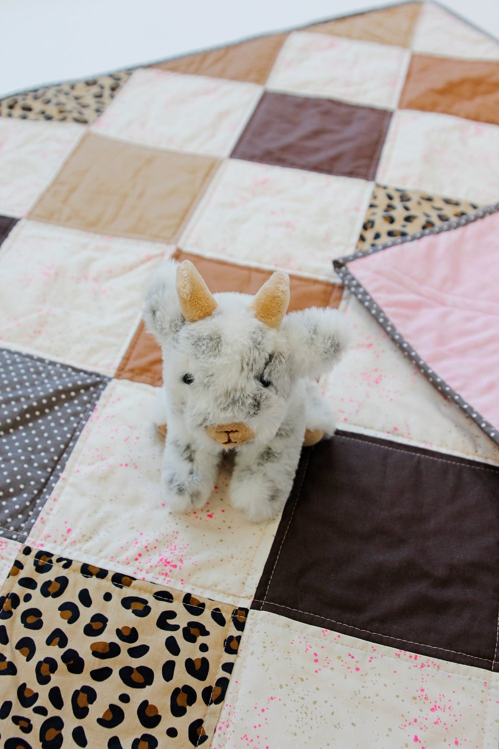 Image of The SILVIA quilt pattern PDF