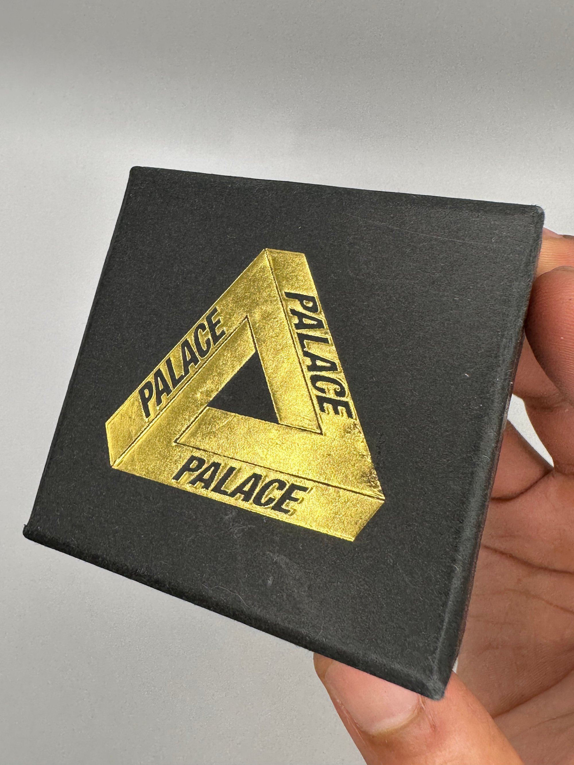 Palace Skateboards 2017 Solid G 9K Sovereign Ring