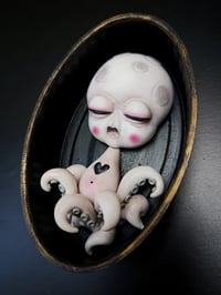 Image 3 of Dark Octopus 