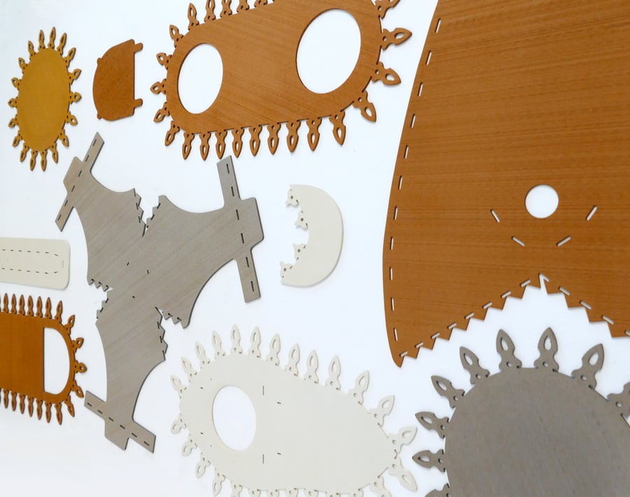 Image of Nichoir Rouge - Gorge/ Papogorri  etxola (kit à monter soi-même)