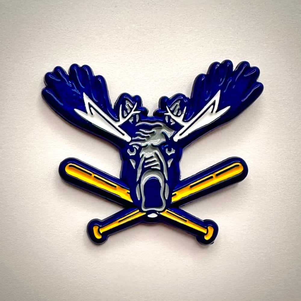 Moose Stomp pin [MP14]