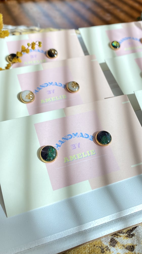 Image of Glitter Stud