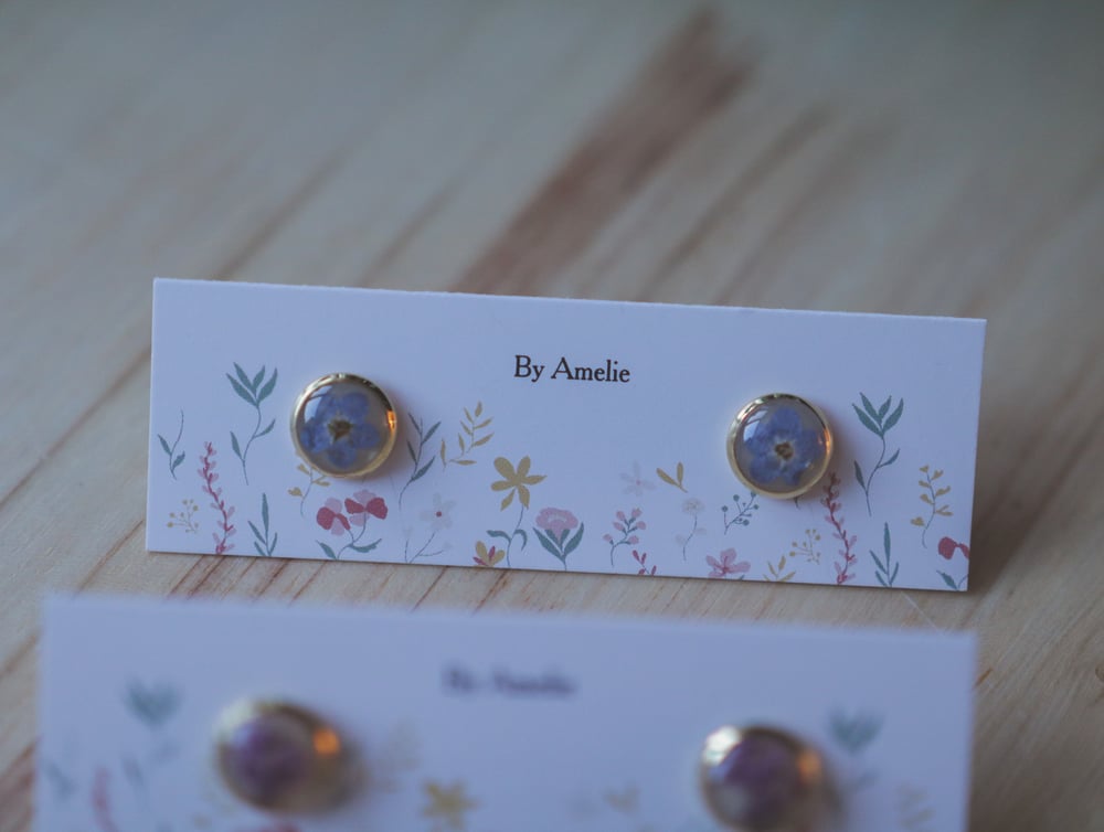 Image of Floral Stud