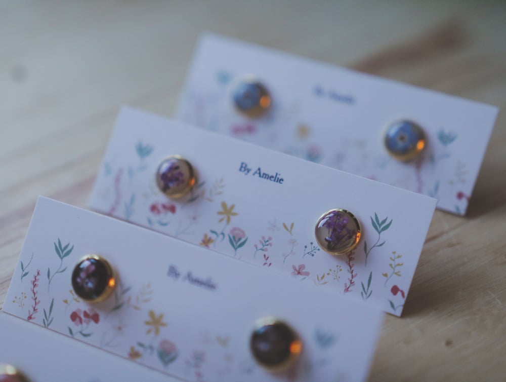 Image of Floral Stud