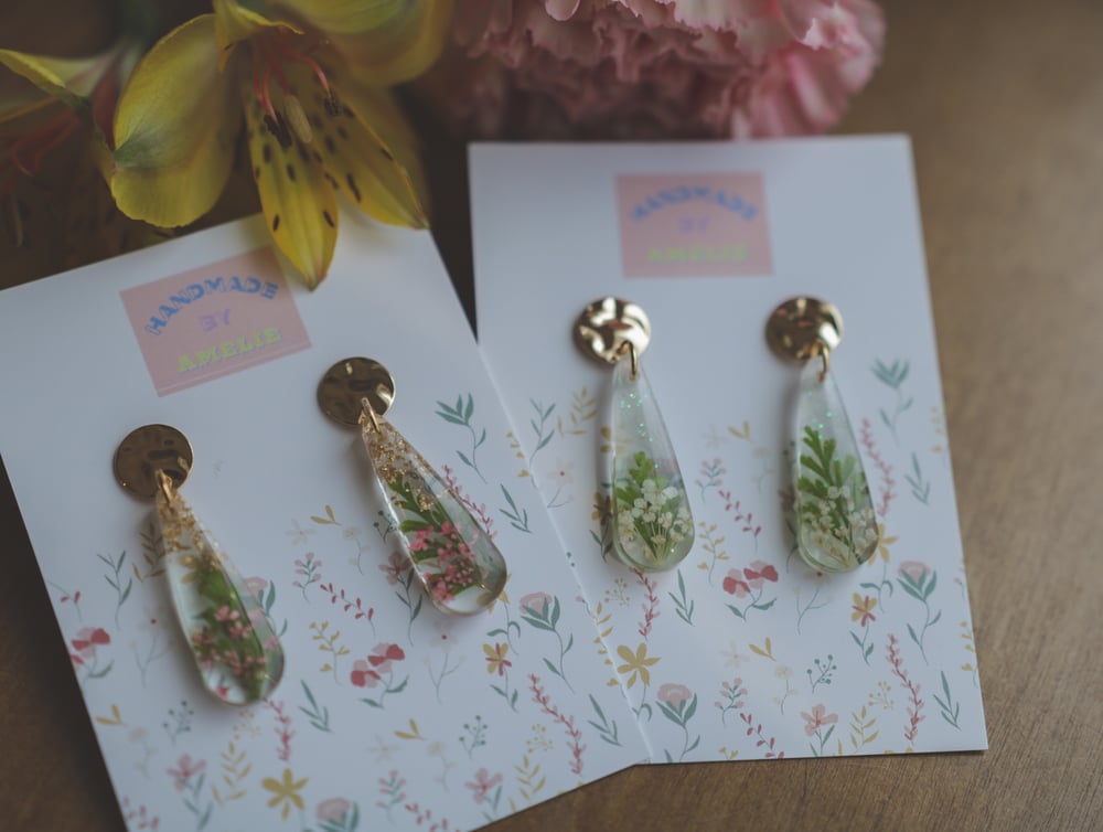 Image of Tear Drop Queen Anne's Lace Flower Earrings