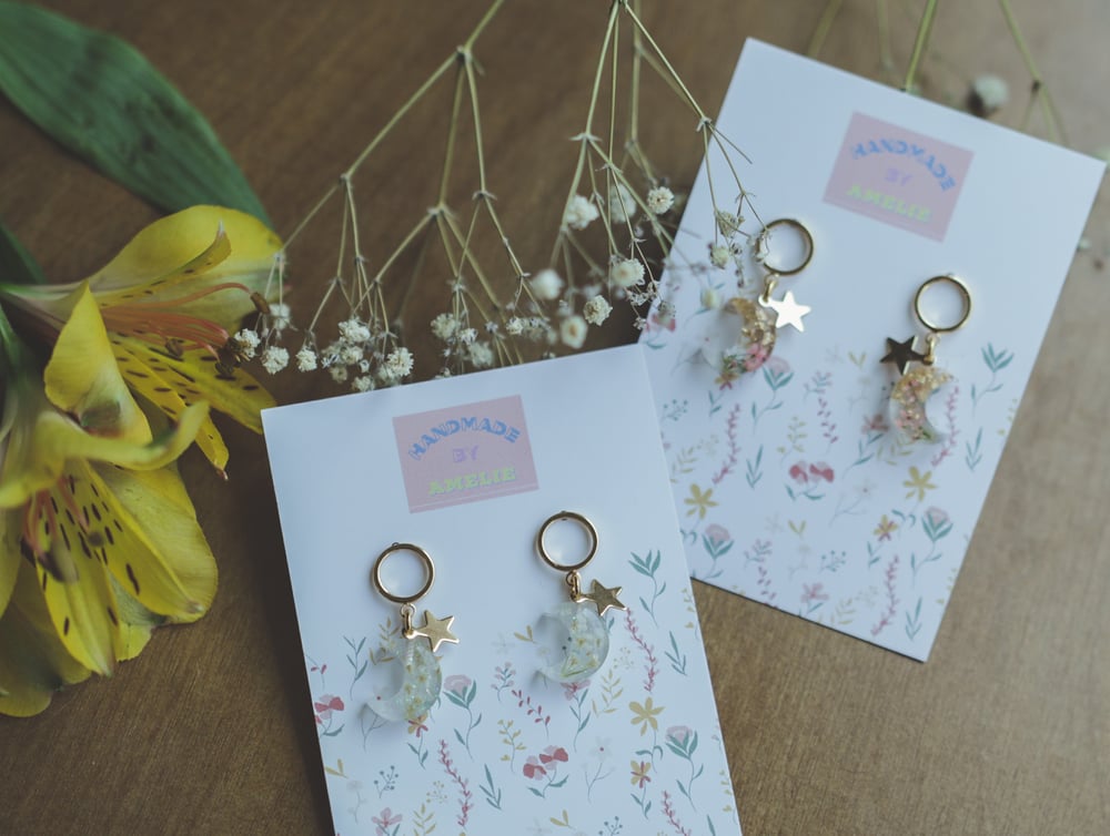 Image of Floral Luna Queen Anne's Lace Earrings