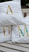 Coussins initiales brodées personnalisable