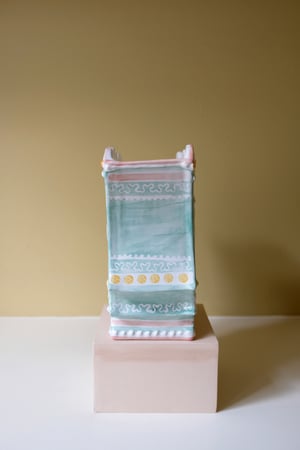 Image of A Romantic Vase From Bungay