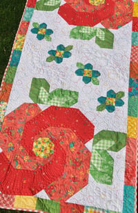 Image 3 of Rose Garden Runner in Gingham Cottage