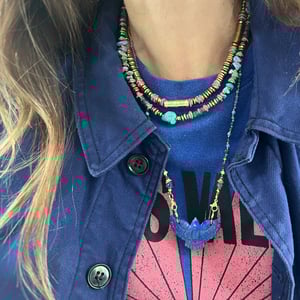 Image of Capsule touche de fluo