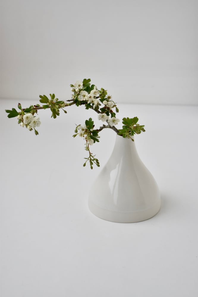 Image of TABLE VASE