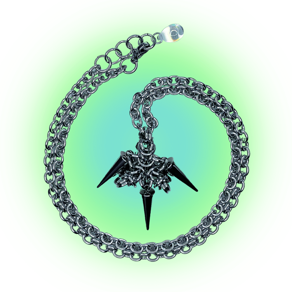 trinity pendant