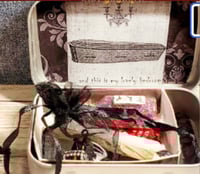 Image 1 of Vampire Spell Tin