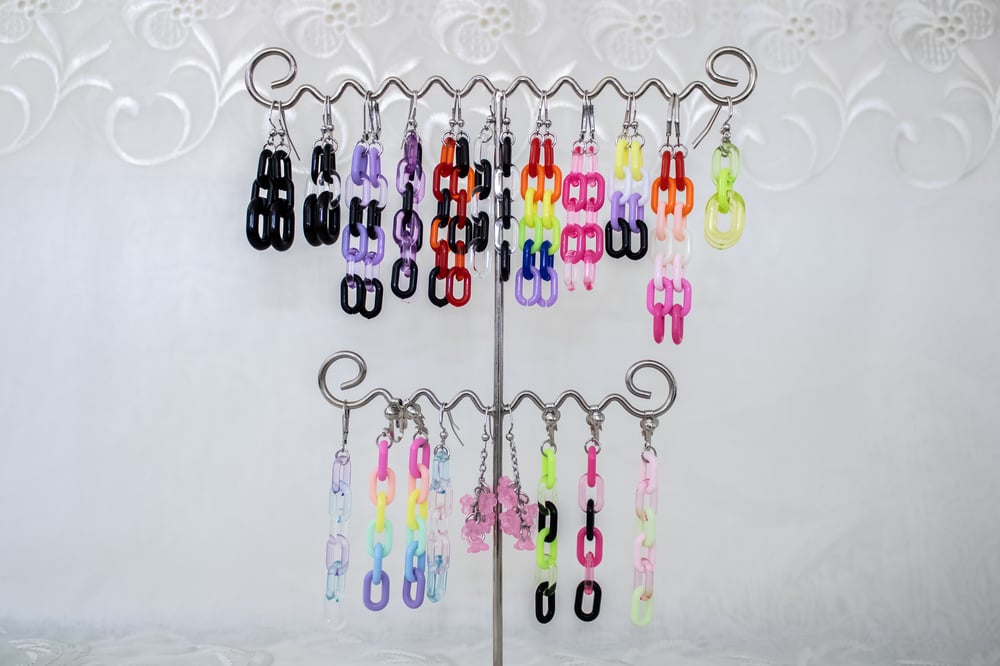 Image of Chain Dangle Earrings