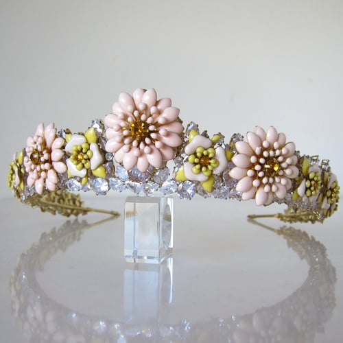 Image of Verenice tiara