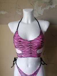 Image 3 of Side Cut Out Bikini Top Zebra pink