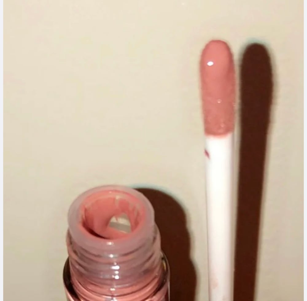 Image of Nude Fawn