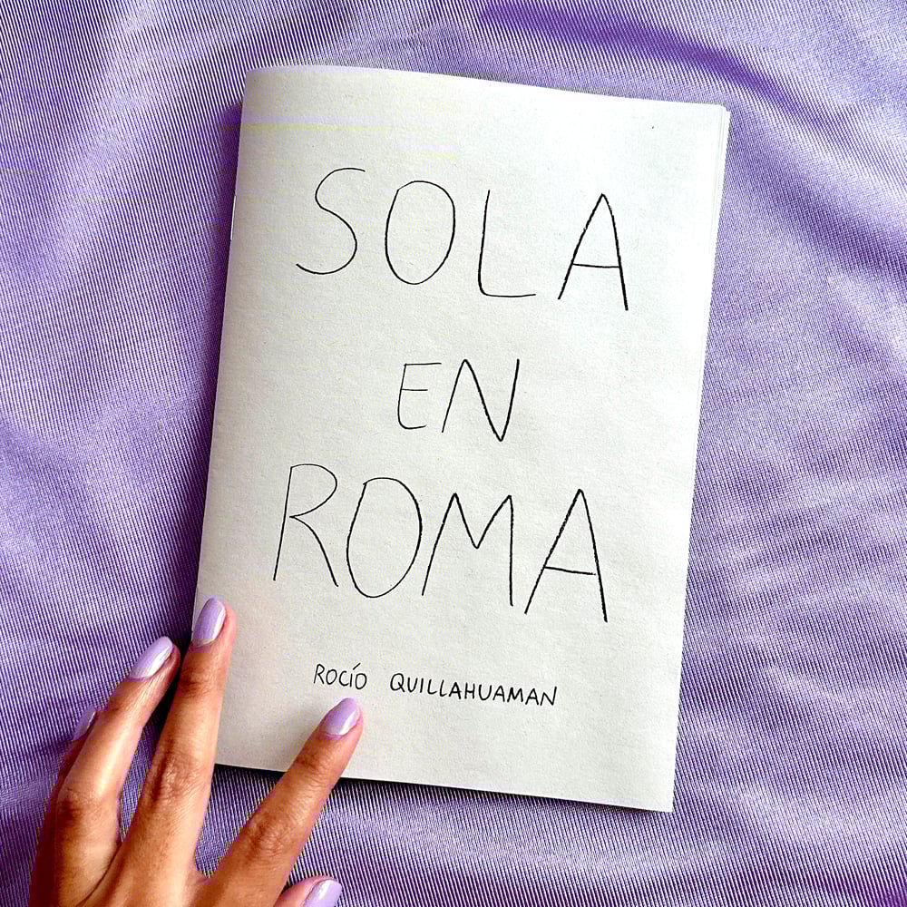 Image of SOLA EN ROMA de Rocío Quillahuaman