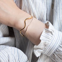 Image 3 of Brazalete Elpis