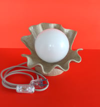 Image 3 of Seashell lamp 2.0