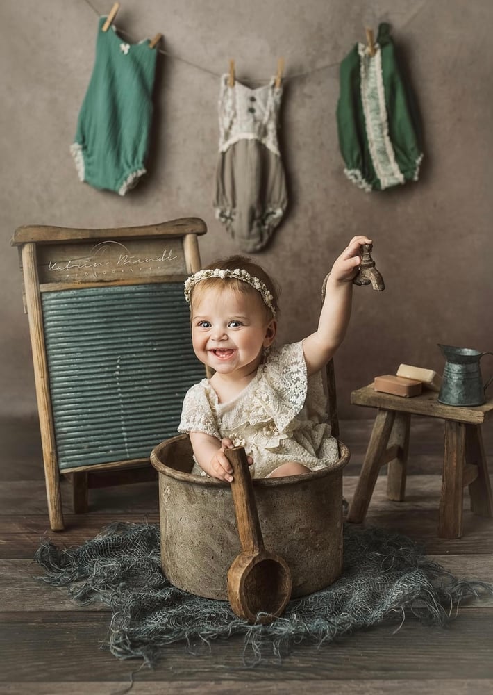 Round bath tub / Libelle Props