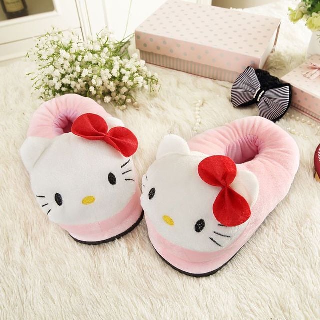 Hello Kitty Slippers