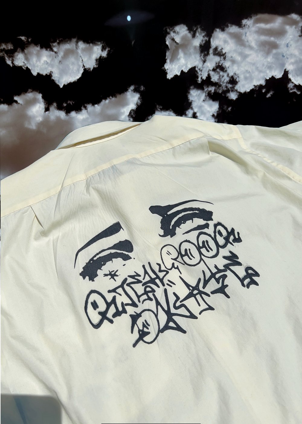 Image of "REAL EYEZ" Button UP 