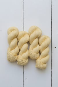 Lemon (bath 2) - DK wool/cotton