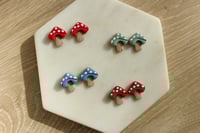 Mushroom Studs