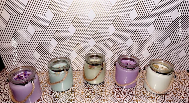 Candles & candle wax 