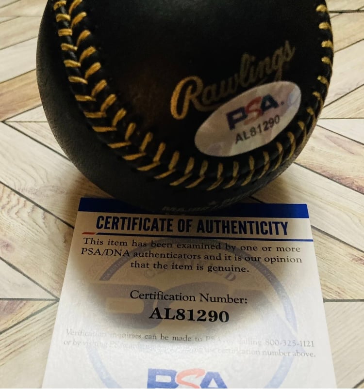 RZA - Wu Tang Clan Autographed black/gold ROMLB