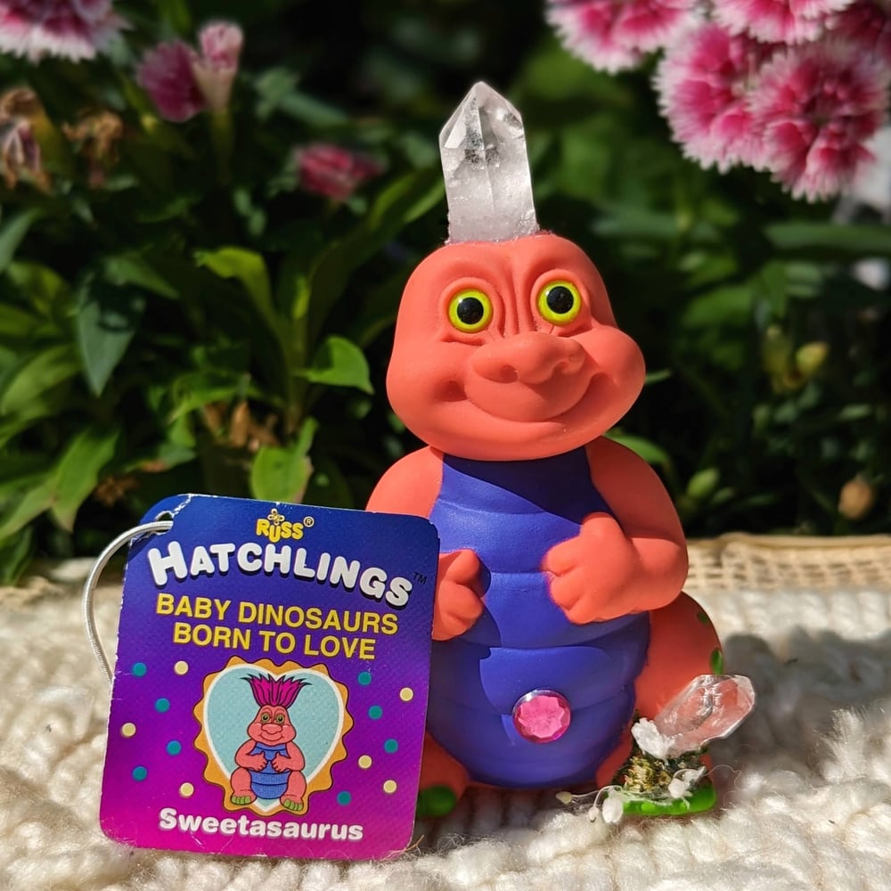 Russ Berrie 1994 Hatchlings Baby Troll Dinosaur Kissasaurus Pink