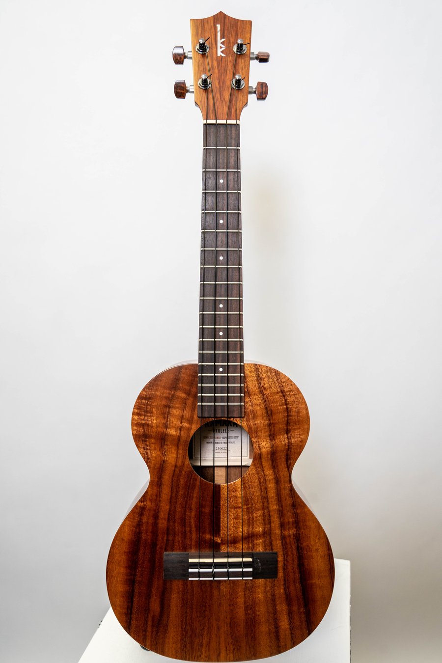 Image of Kamaka HF-3 Tenor #230022