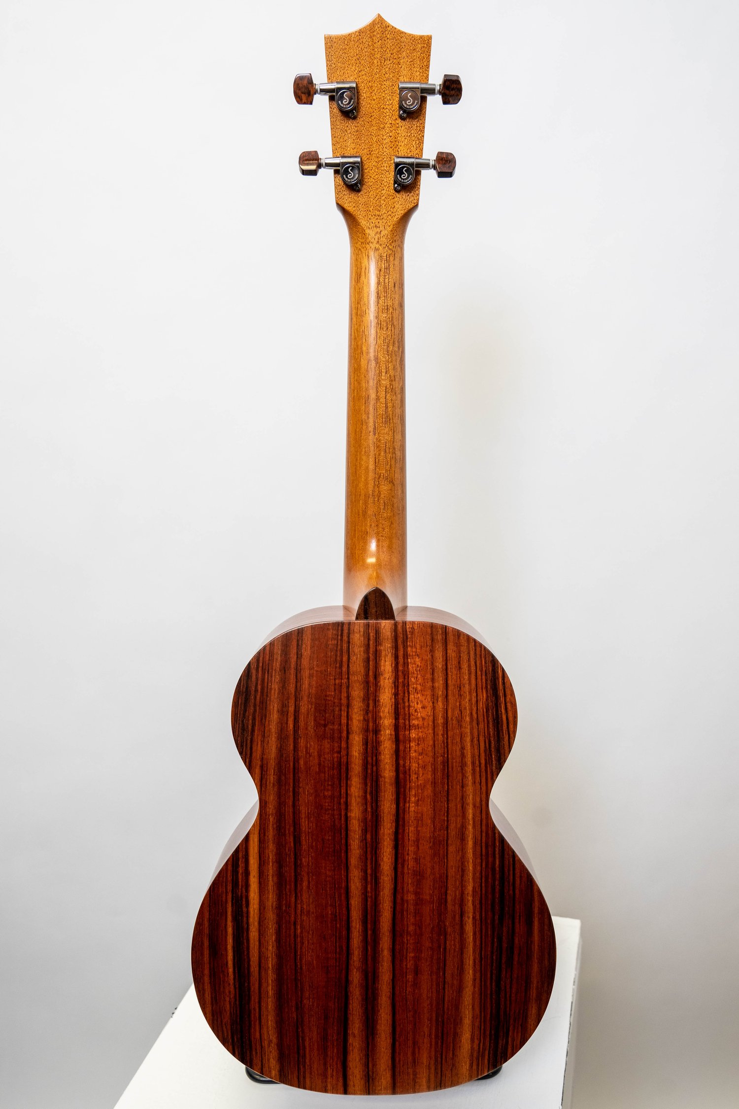 Image of Kamaka HF-3 Tenor #230021