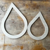 Image 3 of Teardrop Layout Frame (Set of 2)