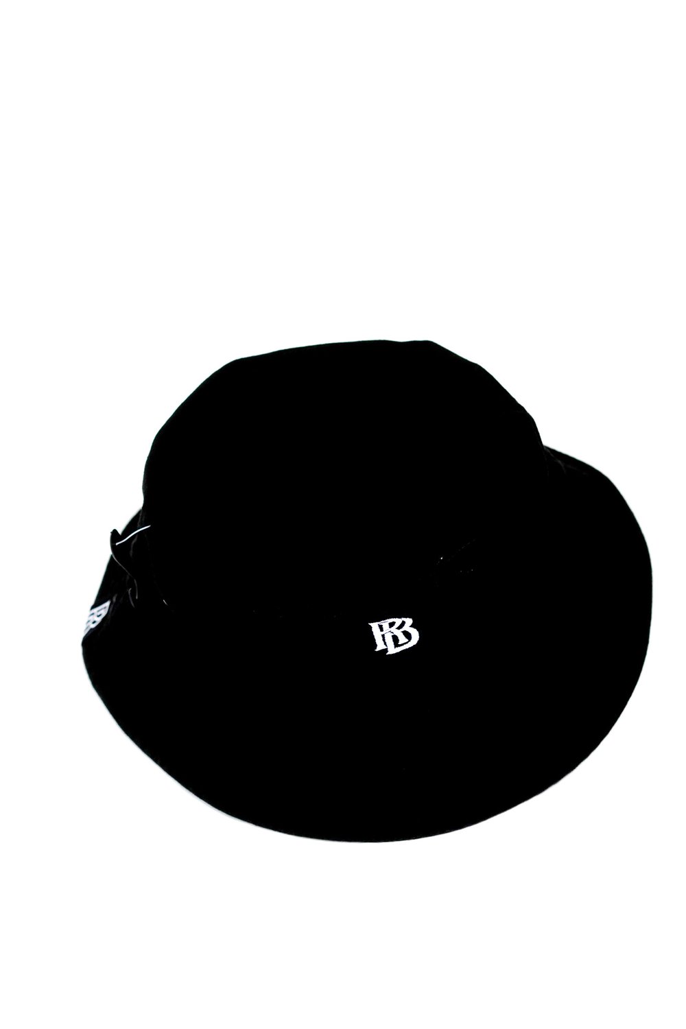 Image of RB BUCKET HAT BLACK