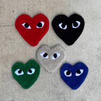 mini heart eyes
