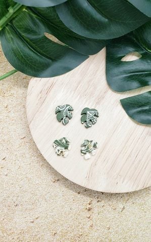 Image of The Monstera Stud