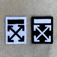 black and white arrows 