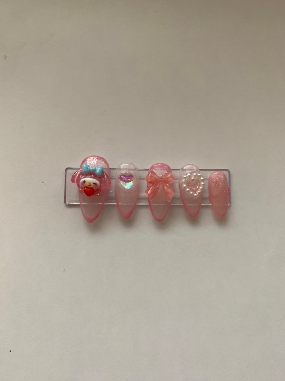 Image of My Melody w/ Heart