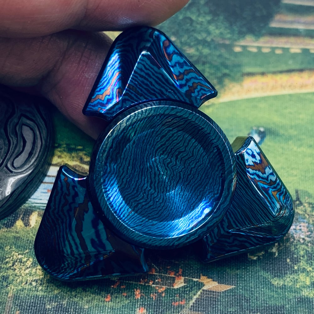 Fidget Spinner LordVader in Timascus Blue