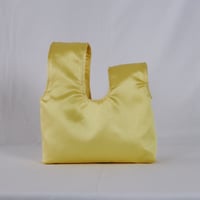 Image 2 of Knot bag - Butter yellow