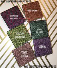 Image 5 of Obsidian new hybrid glittery shimmer trichrome 23mm pan