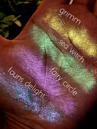 Image 5 of FOLKLORE 2.0 Fairy Circle Neon iridescent pressed pan neon red pink