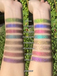 Image 4 of DRAGONLORDS Multichrome chameleon pressed pan Bundle of 8