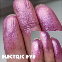 Image 2 of Electric Eye Multichrome chameleon pressed pan dusty lavender mauve