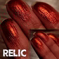 Image 3 of Relic Multichrome chameleon pressed pan rust bronze red shimmer pressed pan 26mm
