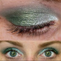 Image 4 of Prism highlight diamond white color shift 26mm pan duochrome shimmery